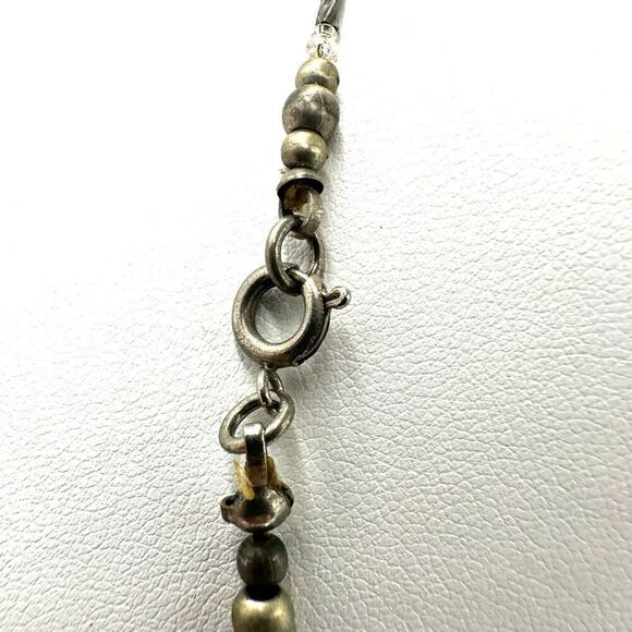 Grey beaded necklace - Picture 5 of 8